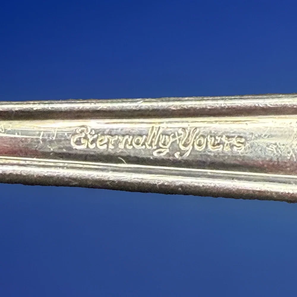 VTG 1847 Rogers Bros ETERNALLY YOURS Salad Forks Set of 4 Silverplate 6.75